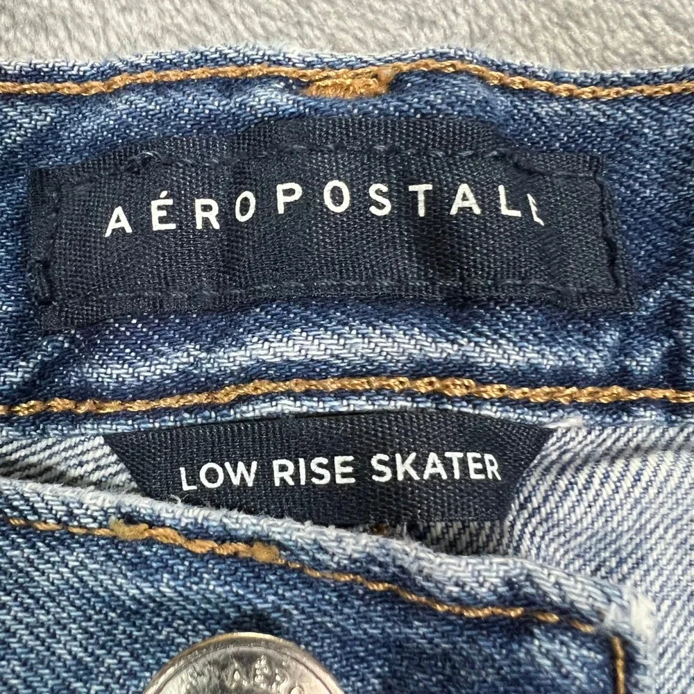AEROPOSTALE Skater Jeans Womens 6R Blue Distressed Low Rise Wide Leg 90s Casual